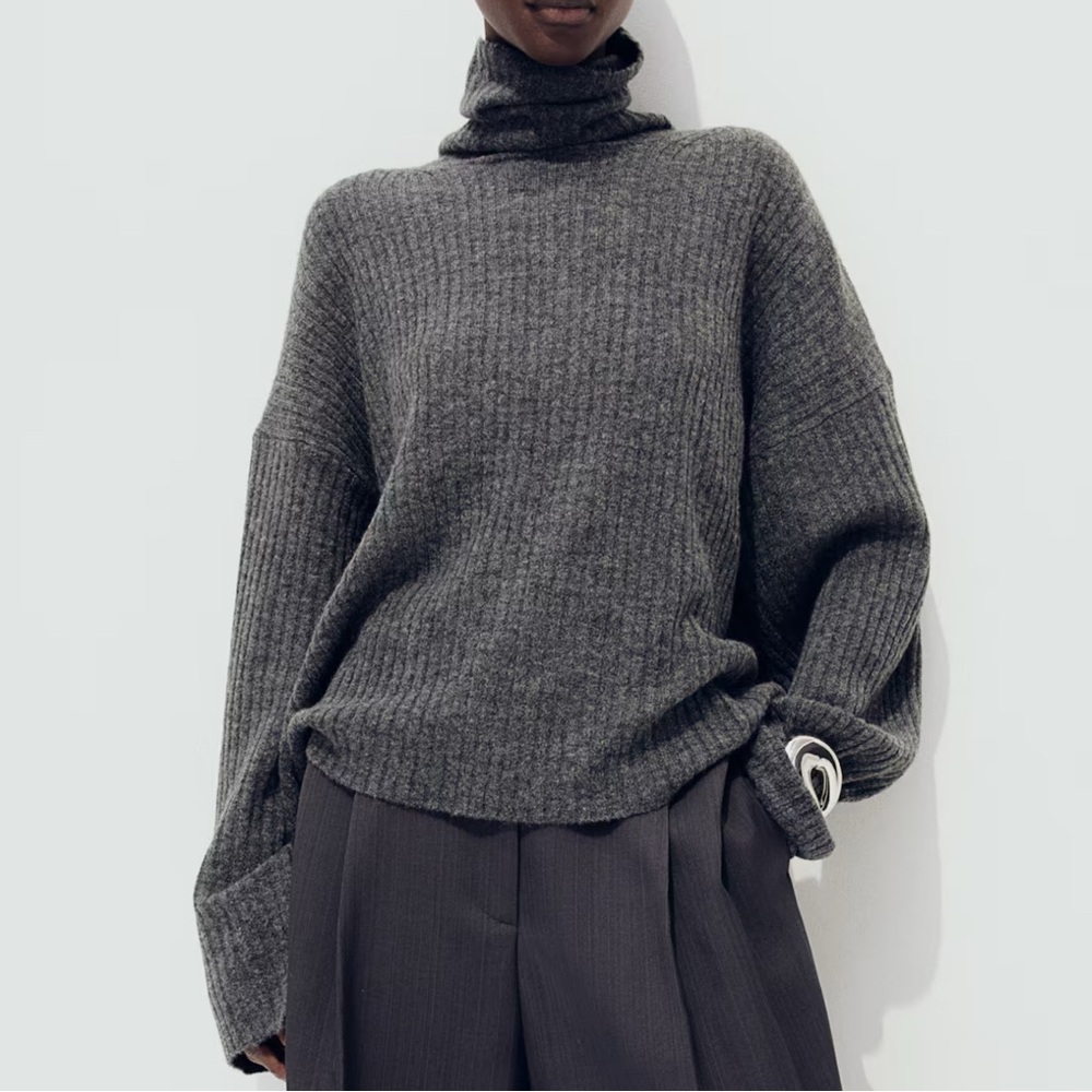 H&M Charcoal Ribbed Turtleneck Sweater